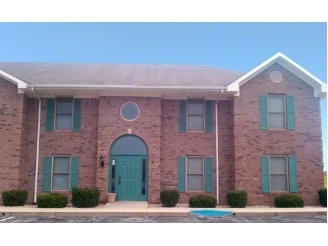 The Oaks on Davidson in Greensburg, IN - Building Photo