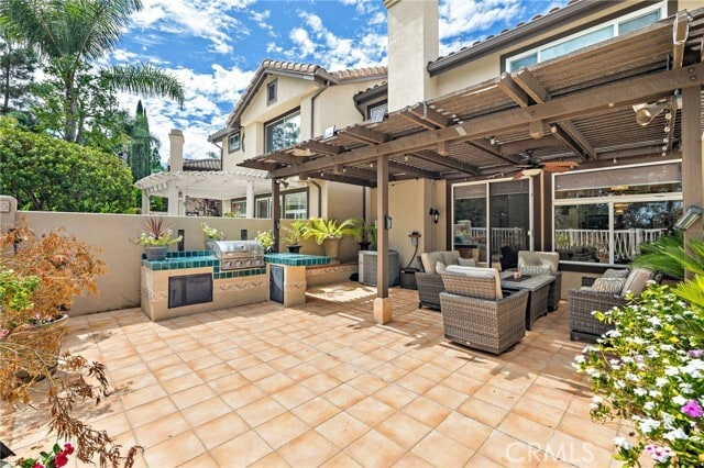 90 Mayfair in Aliso Viejo, CA - Building Photo - Building Photo