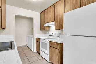 7841 Camino Tranquilo in San Diego, CA - Building Photo - Building Photo