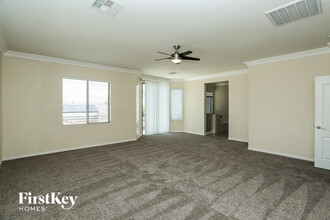 3036 Country Dancer Ave in North Las Vegas, NV - Foto de edificio - Building Photo