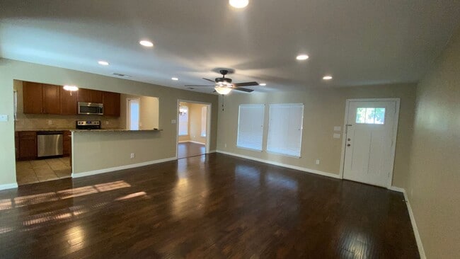4012 Boyd Ave