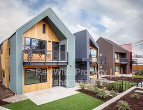 174 Garfield St in Ashland, OR - Building Photo - Building Photo