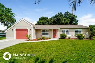 5666 Orpha St in North Port, FL - Building Photo