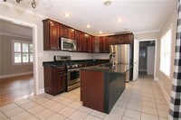 4022 W Johnson Cir in Chamblee, GA - Building Photo - Building Photo