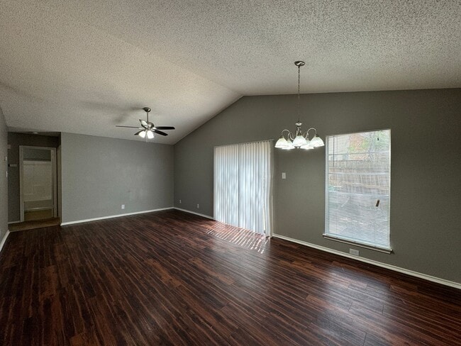 8930-8932 Hambledon Dr in San Antonio, TX - Building Photo - Building Photo