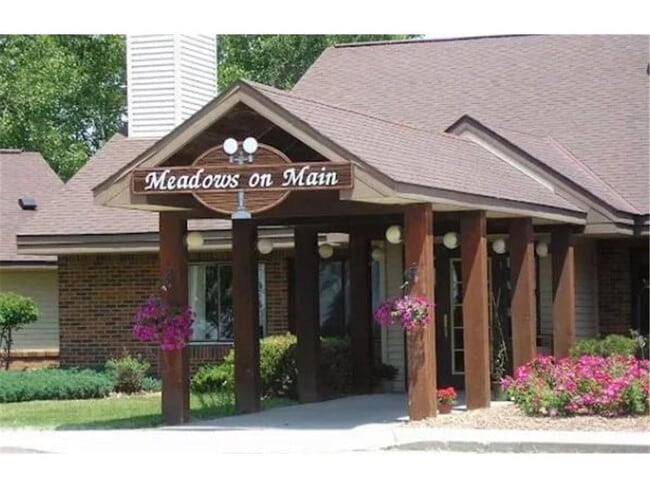 property at 611 Main St S