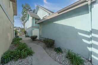 2779 E Harbor Blvd in Ventura, CA - Building Photo - Building Photo