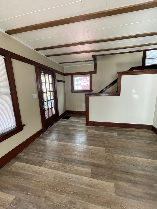 1337 Nelson Ave in Beloit, WI - Building Photo - Building Photo