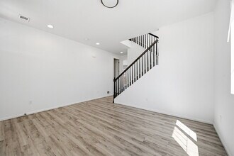 24271 E 40th Ave in Aurora, CO - Building Photo - Building Photo