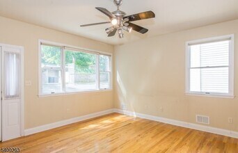 46 Phoenix Ave in Morristown, NJ - Building Photo - Building Photo