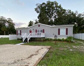 6432 Finance Ave in Spring Hill, FL - Building Photo - Building Photo