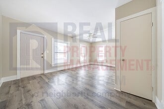 6256 Wayland Rd, Unit Unit A in Ravenna, OH - Foto de edificio - Building Photo