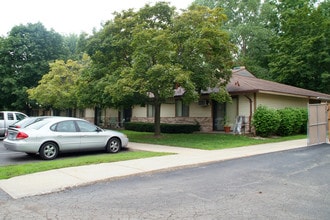 Rolling Brook in Algonac, MI - Building Photo - Building Photo