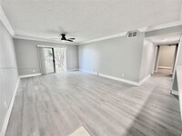 9907 Westwood Dr in Tamarac, FL - Building Photo - Building Photo