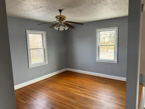 3033 Hamilton Ave in Baltimore, MD - Building Photo - Building Photo