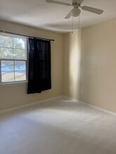 3384 Corona Village Way, Unit 104 in Orlando, FL - Foto de edificio - Building Photo