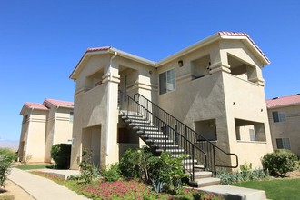 Cedar Springs in Coachella, CA - Foto de edificio - Building Photo