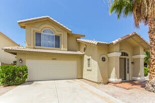 1424 E Park Ave in Chandler, AZ - Building Photo