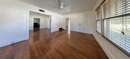 1013 23rd St W in Bradenton, FL - Building Photo - Building Photo