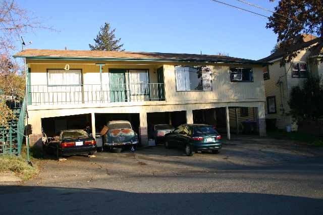 380 1st St in Lakeport, CA - Building Photo