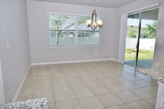 1723 NE 33rd Ln in Cape Coral, FL - Building Photo - Building Photo