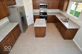 9732 Evening Way in Indianapolis, IN - Building Photo - Building Photo