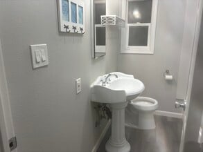 2221 19th Ave in Sacramento, CA - Building Photo - Building Photo