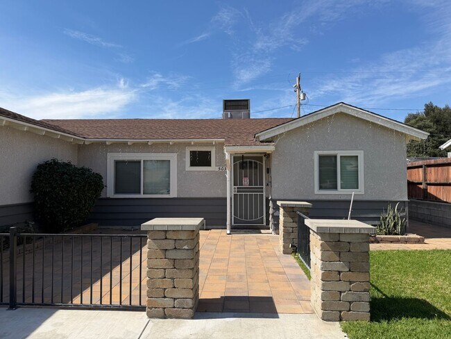 5034 N Acacia Ave in San Bernardino, CA - Building Photo - Building Photo