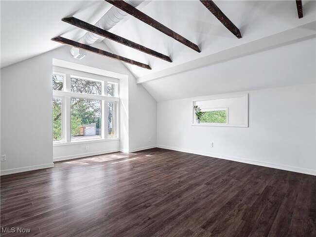 property at 2027 W 11th St