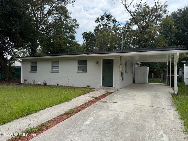 7262 Kivler Dr in Jacksonville, FL - Building Photo - Building Photo