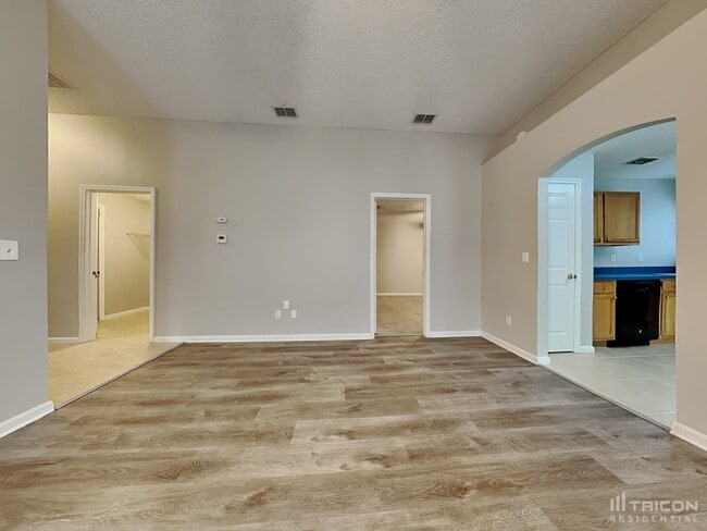1516 Irishwood Ct in Middleburg, FL - Building Photo - Building Photo