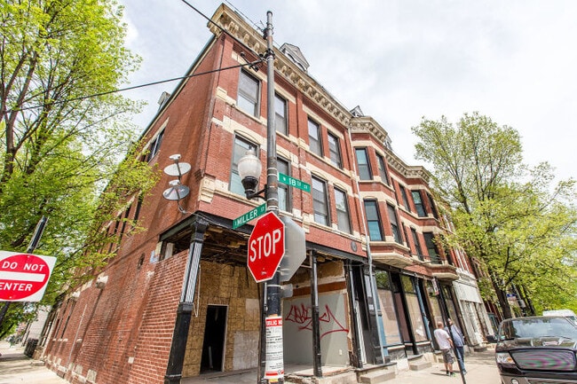 property at 1008 W 18th St