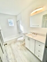 7381 Fernandina Ave in Jacksonville, FL - Building Photo - Building Photo