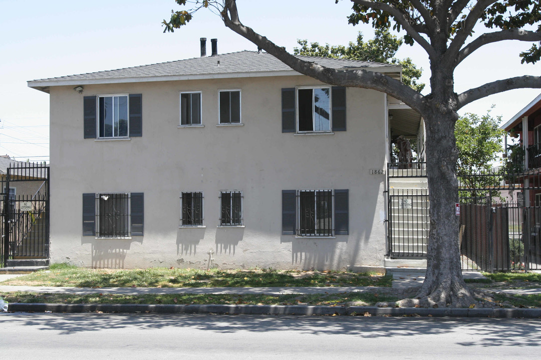 1862 Magnolia Ave in Long Beach, CA - Foto de edificio