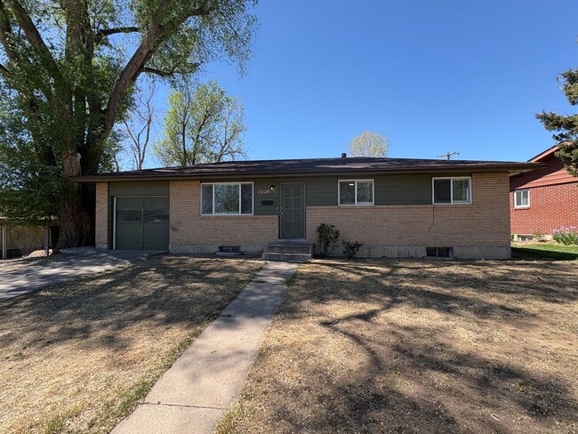 2008 26th Street Rd in Greeley, CO - Building Photo - Building Photo