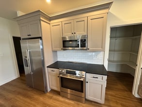 802 Fritz Ave in Reading, PA - Building Photo - Building Photo