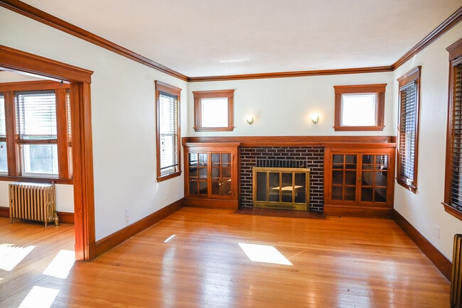 98 Central Ave, Unit 96-98 Central Ave #1