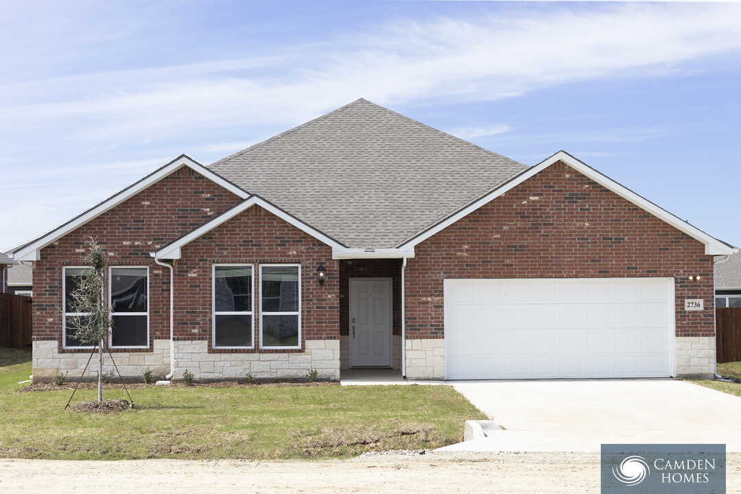 439 Grove Wy in Durant, OK - Foto de edificio