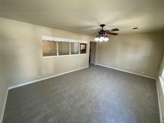 2916 Layne Dr in Denison, TX - Foto de edificio - Building Photo