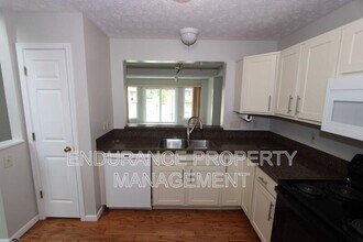 482 Madeira Ct in Cincinnati, OH - Building Photo - Building Photo
