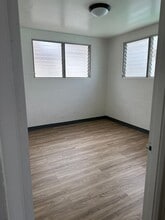 745 Makaleka Ave in Honolulu, HI - Building Photo - Building Photo