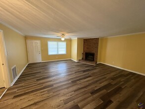 1301 Tucker Rd in Perry, GA - Building Photo - Building Photo