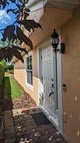 11892 Fiore Dr in Orlando, FL - Building Photo