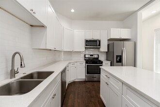 7902 Parnell St in Houston, TX - Building Photo - Building Photo