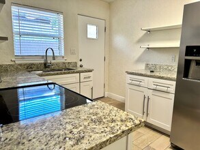 2510 Boyd Ave in Orlando, FL - Building Photo - Building Photo