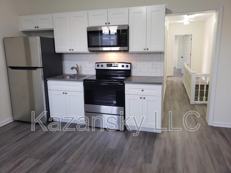 5625 Sprague St in Philadelphia, PA - Building Photo