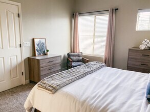 14286 W Cora Ln in Goodyear, AZ - Foto de edificio - Building Photo