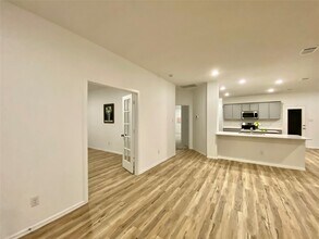 3724 Moss Hl Rd in Rosenberg, TX - Building Photo - Building Photo