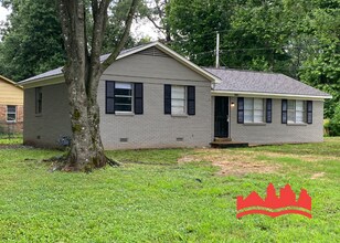 1561 Winfield Rd in Memphis, TN - Building Photo - Building Photo
