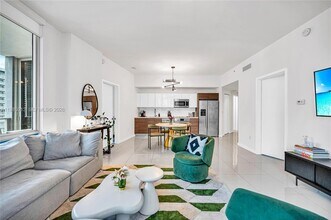 1010 SW 2nd Ave in Miami, FL - Building Photo - Building Photo